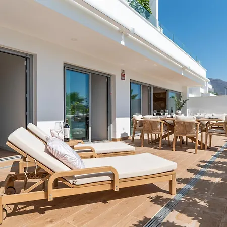 Vivi Homes - Casa Solara - Pool - Gym - Terrace