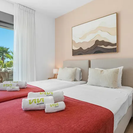 Vivi Homes - Casa Solara - Pool - Gym - Terrace * Estepona
