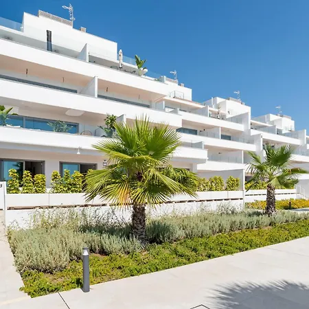 Vivi Homes - Casa Solara - Pool - Gym - Terrace *